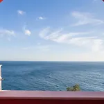Aurora Villa